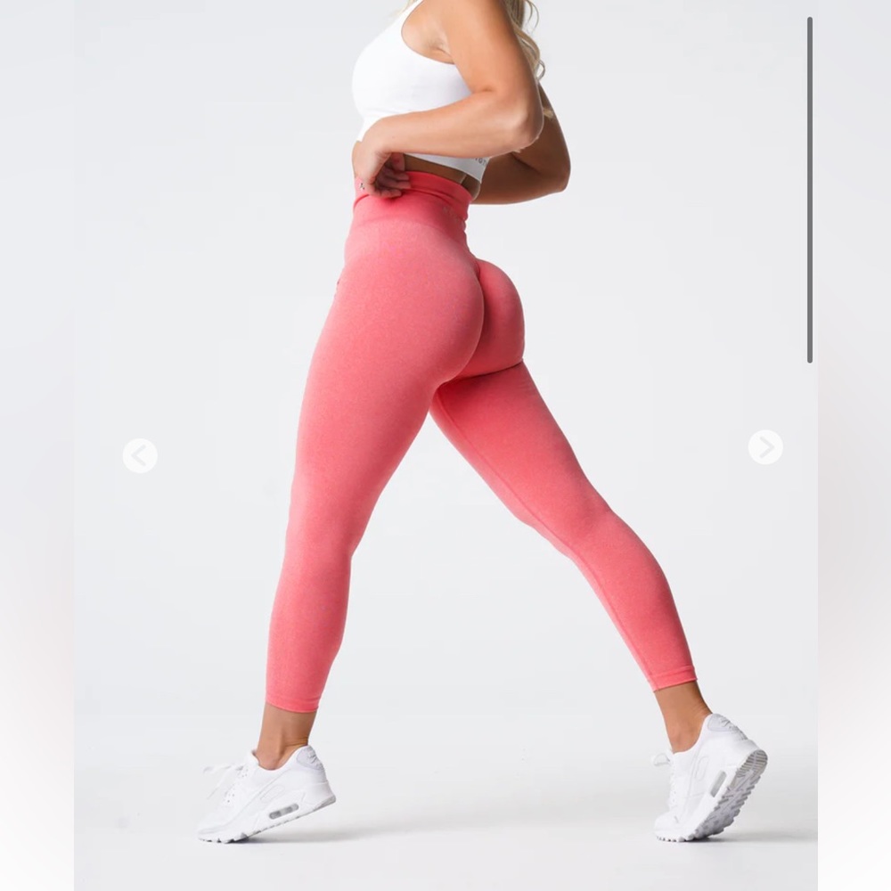 NVGTN Coral NV Seamless Leggings. Great condition, no tears or stains.